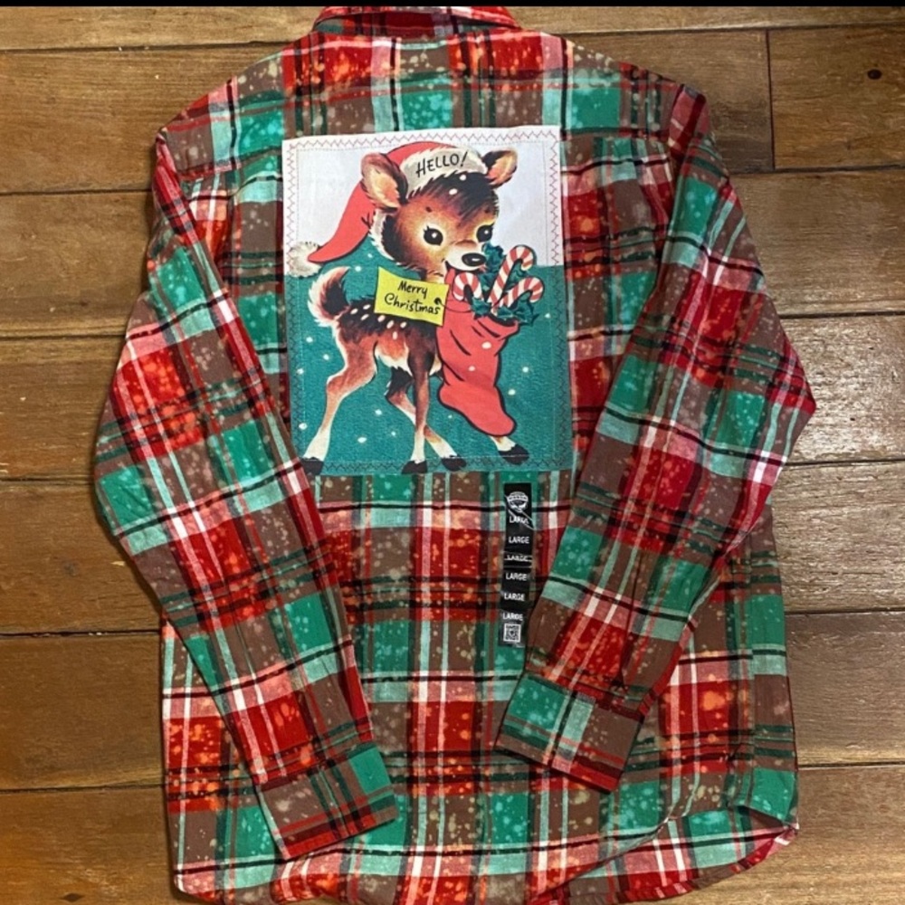 Vintage Christmas Plaid Button Down Shirt in Red and Green